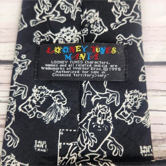 Looney Tunes Tasmanian Devil Vintage 1995 OS Black & White Taz - Picture 4 of 5